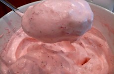 mousse-de-morango1.jpg