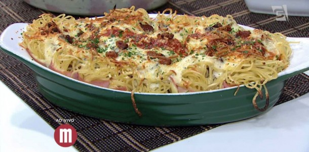 mulheres-receitas-enroladinho-presunto-macarrao-1024x571